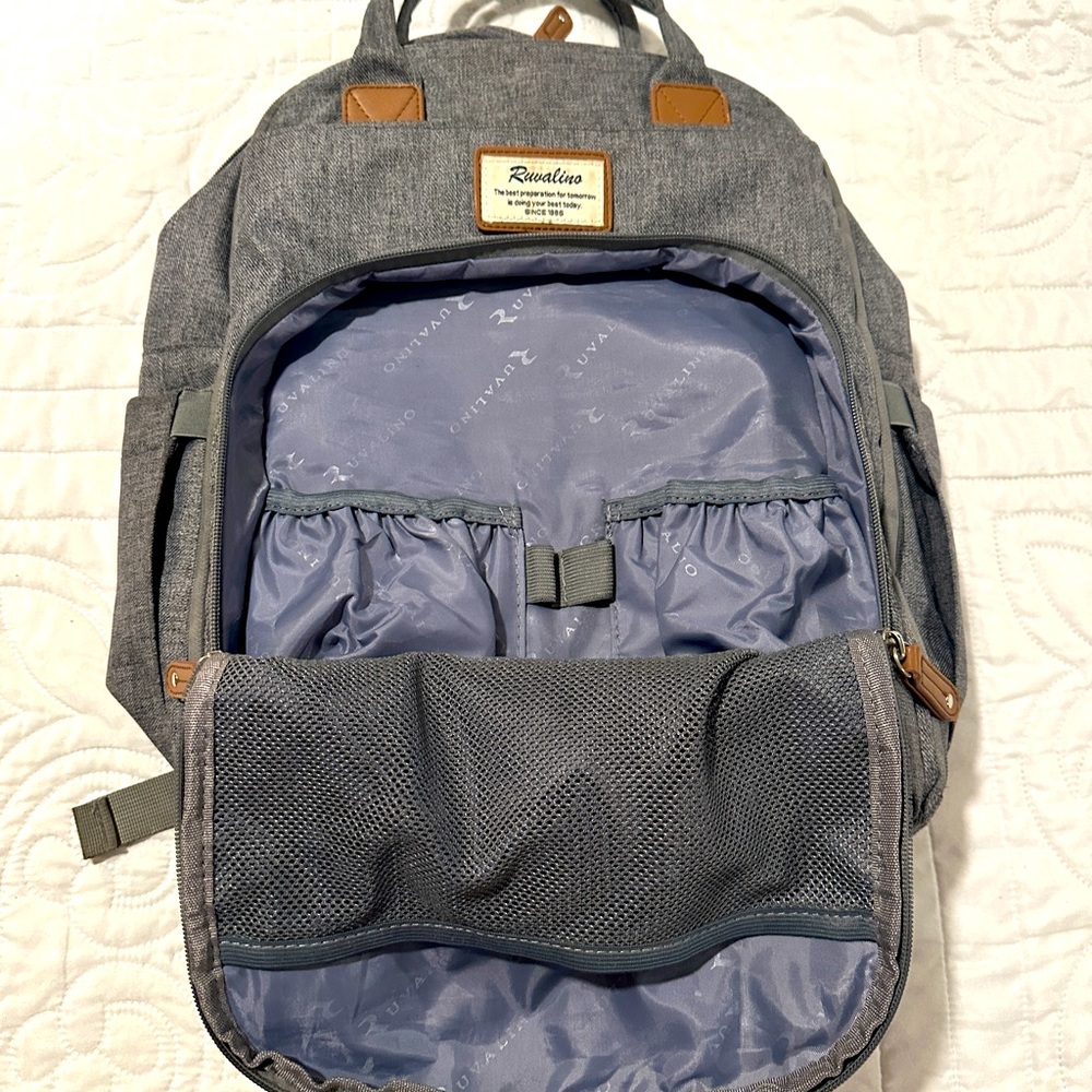 DIAPER BAG - Picture 3 of 7